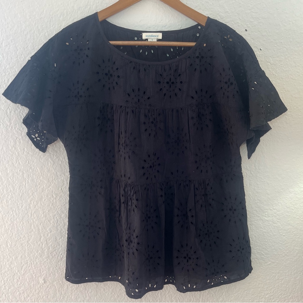Sundance Black Eyelet Short Sleeve Cotton Top Size Small
